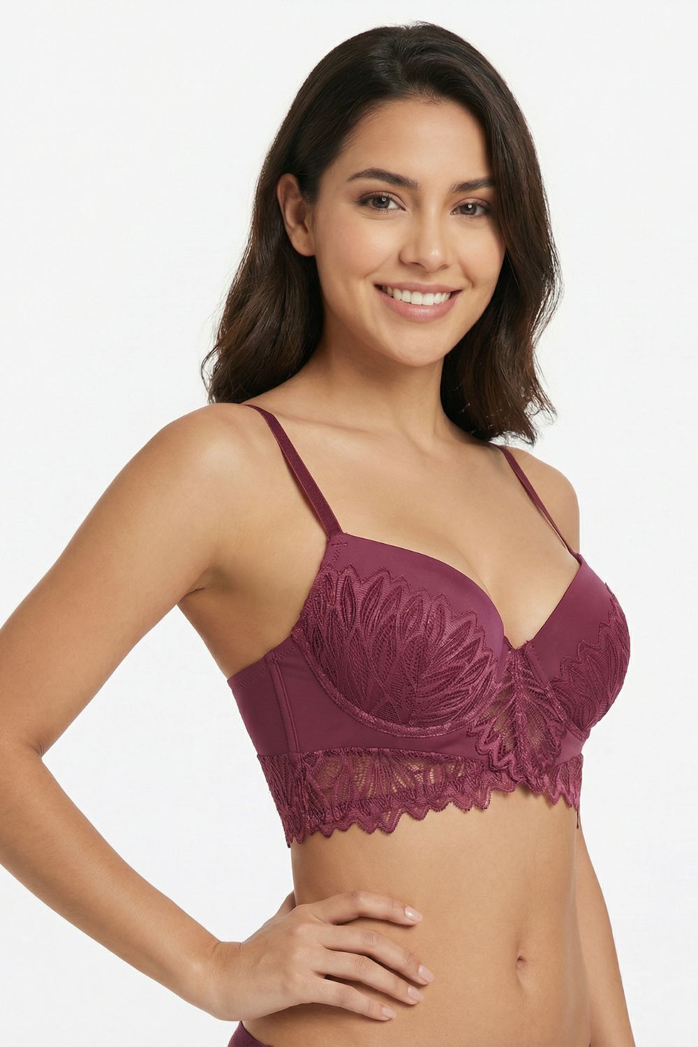 Brasier tipo bustier con diseño sutil en encaje